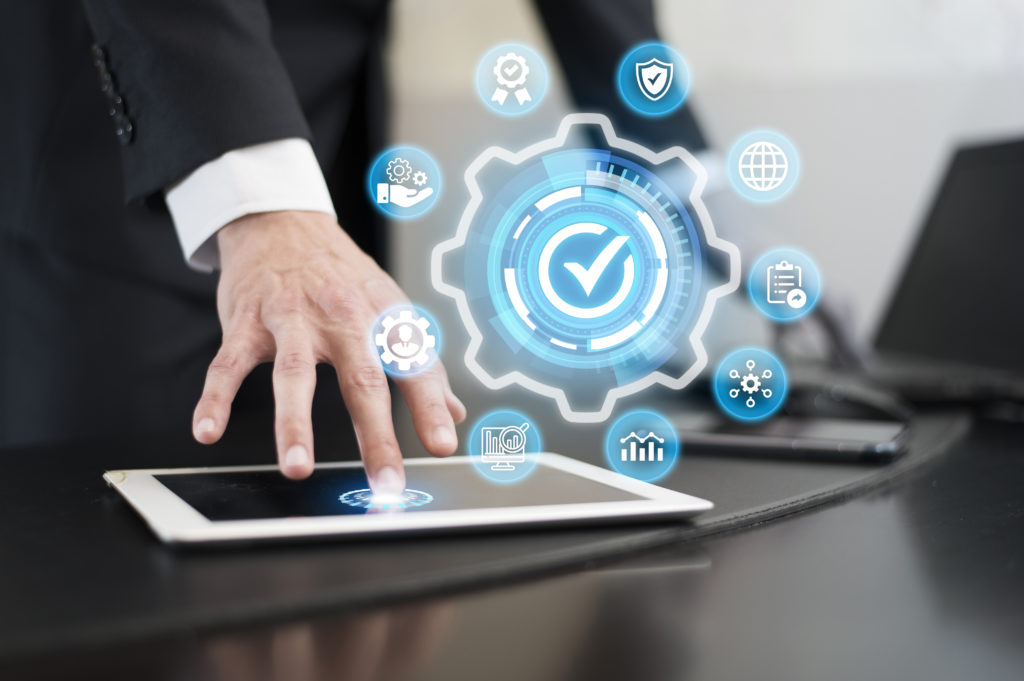 Facility manager using CMMS for successful implementation.