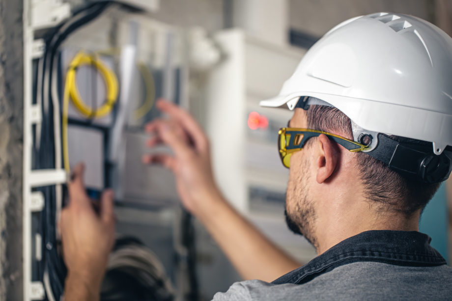 Top Electrical Contractors in Singapore in 2025 - FacilityBot ...